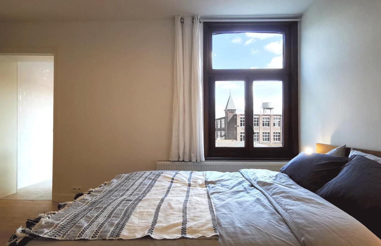 Appartement Et Parking Privatif Le Long De L Escaut ตูร์แน ภายนอก รูปภาพ